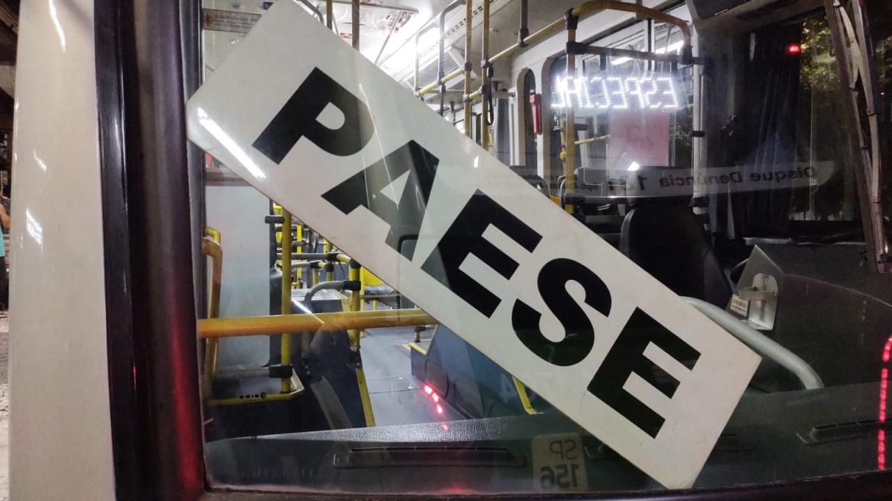 Falha paralisou a parte da Linha 7-Rubi na noite desta quinta-feira (9)